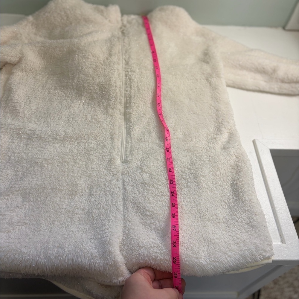 NWT Colsie Adult Fuzzy White Romper Jacket size M - Picture 7 of 9